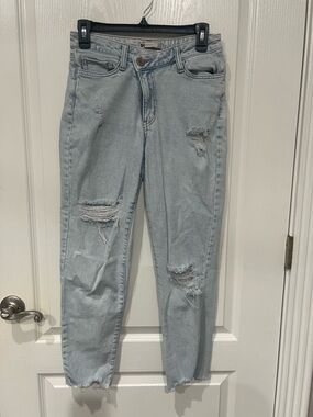 SO Light Blue Distressed Cropped Jeans